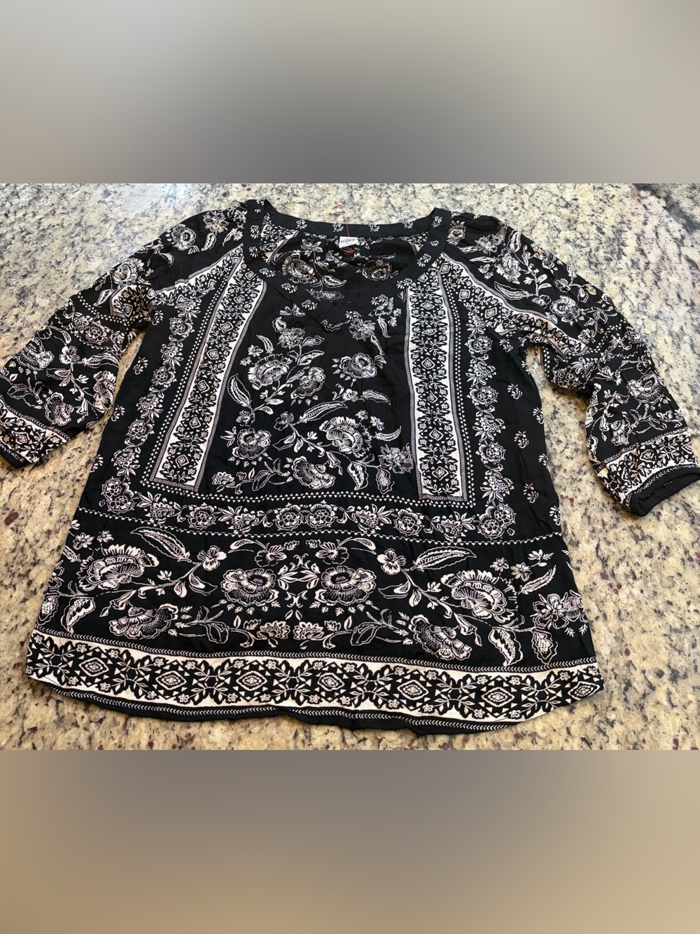 Bila Black and White Floral Border Print Blouse